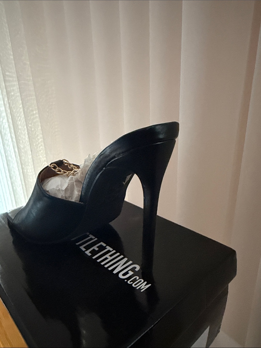 PrettyLittleThing Heels - Picture 3 of 4